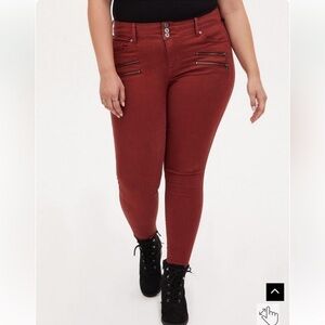 Torrid Jegging Skinny‎ Super Soft High-Rise Multi Zip Jean